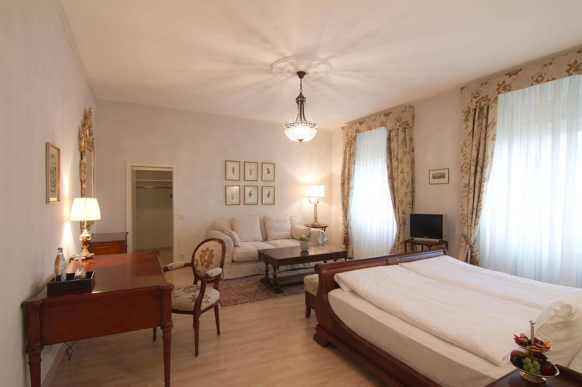 Hotel Romerbad Badenweiler Eksteriør billede