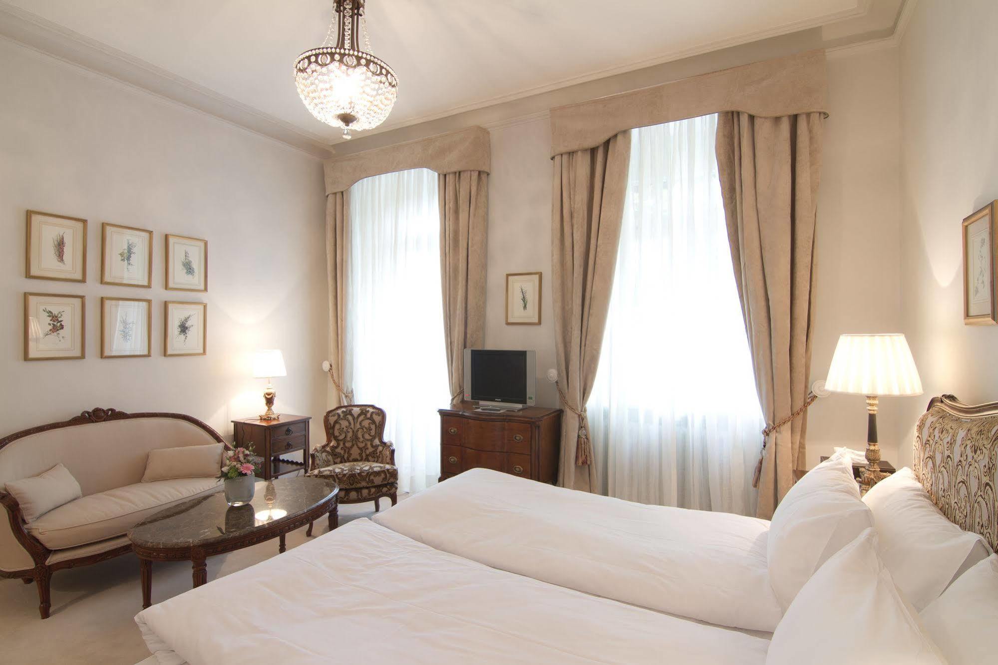 Hotel Romerbad Badenweiler Eksteriør billede